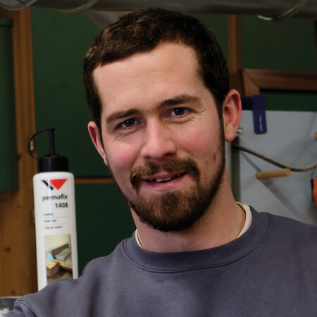 Porträt Loïc Silvani Produktionsleiter bei Menuiserie Vauthier SA