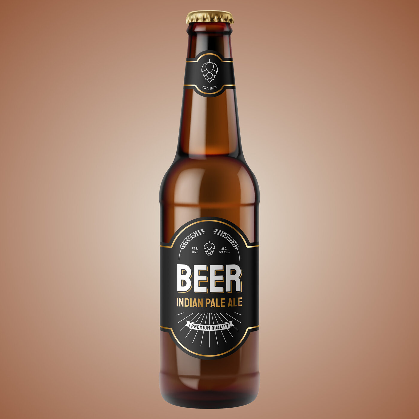 Schwarze Etikette auf Bierflasche mit Aufdruck «Beer Indian Pale Ale» und goldenen Designelementen
