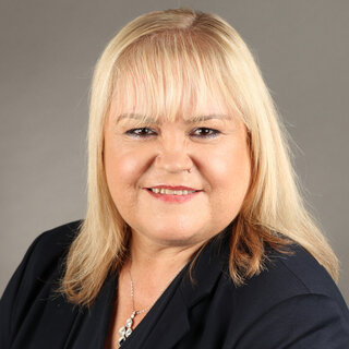 Concetta Rettura, Verkauf Innendienst Retail, Permapack