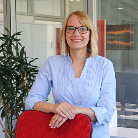 Céline Schweizer, Mitarbeiterin HR